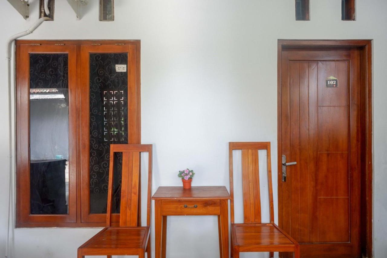 Reddoorz At Pakuncen Malioboro Yogyakarta Hotel Exterior photo