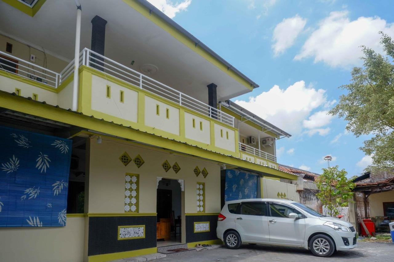 Reddoorz At Pakuncen Malioboro Yogyakarta Hotel Exterior photo
